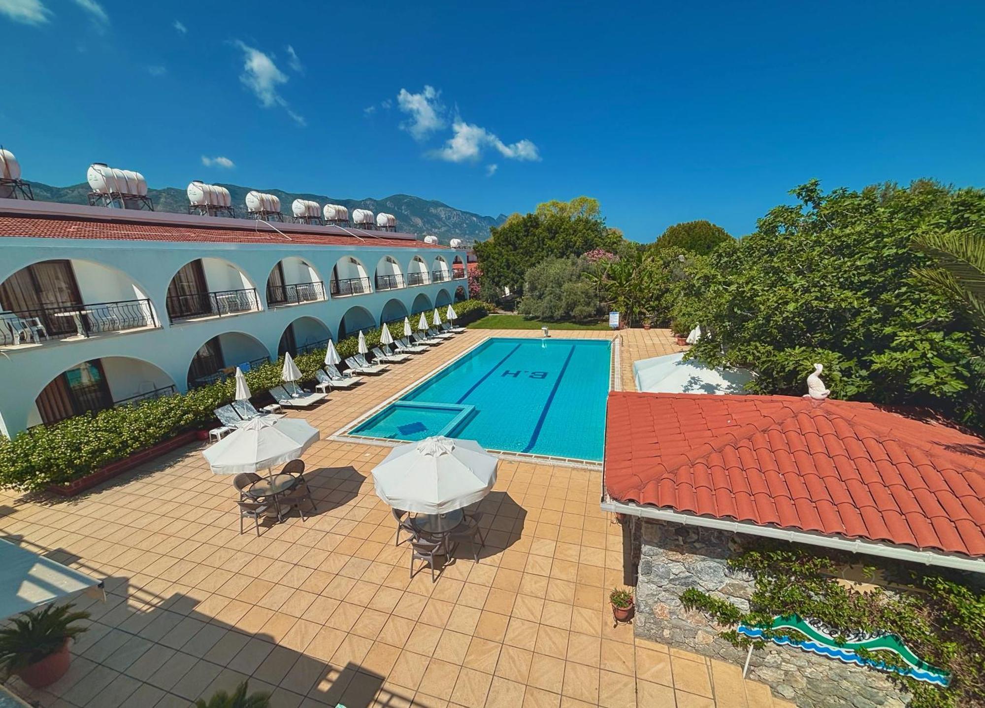 Krini Bare Hill Holiday Apartments المظهر الخارجي الصورة
